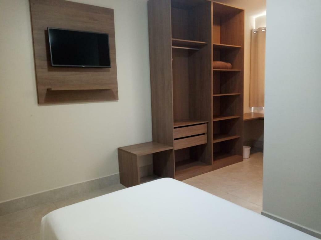 Hotel Hospeda Marília Eksteriør bilde